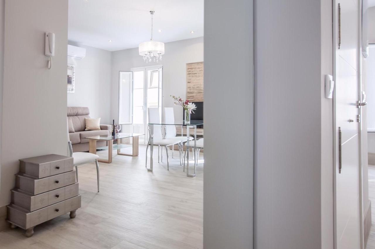 Atico Duplex Gran Terraza ↑ Calidades 2 Hab 2Banos Apartment Sevilla Exterior foto